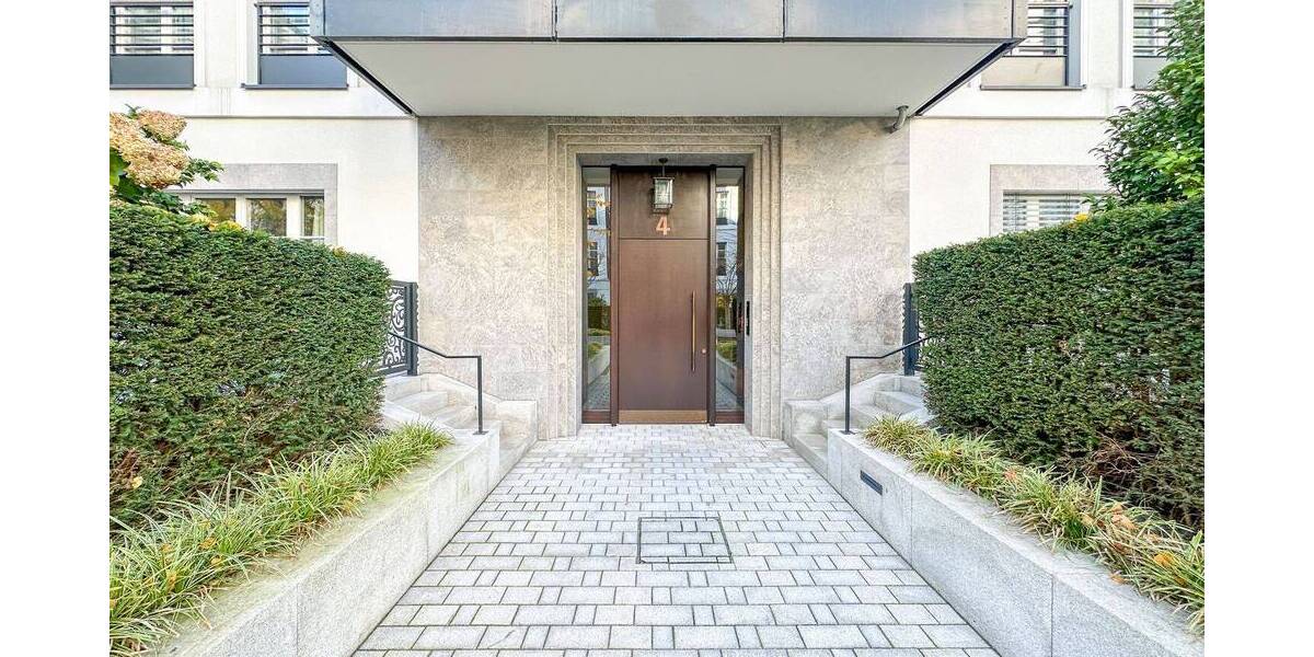 Etagenwohnung Düsseldorf Altstadt - 2 Zimmer, 55 m&sup2;, 1.750&euro; | Angebot:26244901