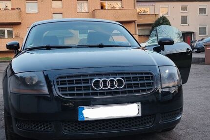 Audi TT 182.000 km 5.800 &euro; Bergisch Gladbach 51469