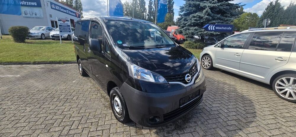 NV200