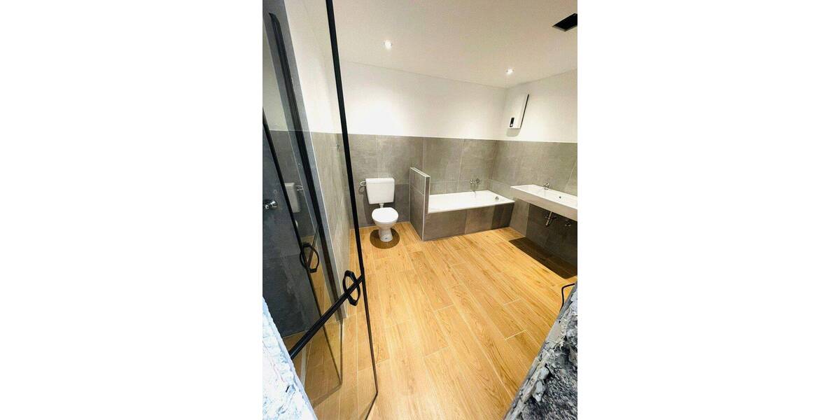 Etagenwohnung Wuppertal Langerfeld - 2 Zimmer, 72 m&sup2;, 792&euro; | Angebot:26862166