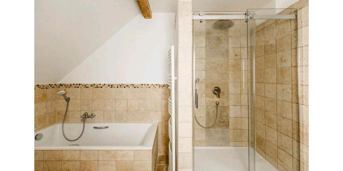 Dachgeschoßwohnung Remscheid Remscheid-Süd - 2 Zimmer, 54 m&sup2;, 990&euro; | Angebot:26413486
