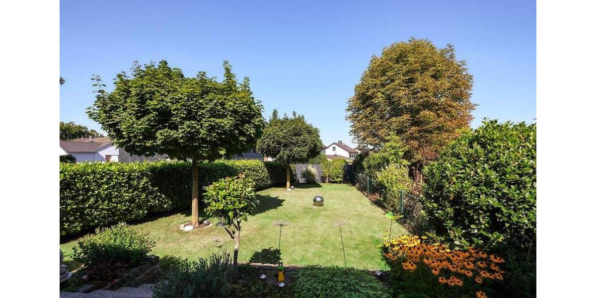 PAESCHKE-Doppelhaus in ruhiger Lage mit optimaler Anbindung 4 zimmer