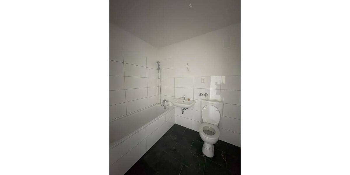 Etagenwohnung Ratingen Tiefenbroich - 2 Zimmer, 60 m&sup2;, 669&euro; | Angebot:26270298