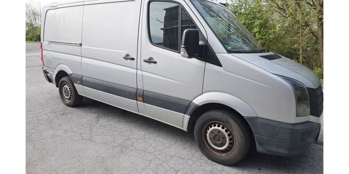 VW Crafter 126.936 km 8.990 &euro; Wuppertal 42369