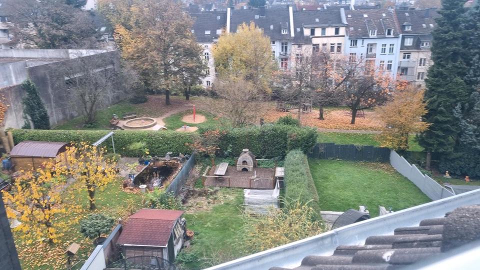 Charmante 4-Zimmer Dachgeschosswohnung zimmer