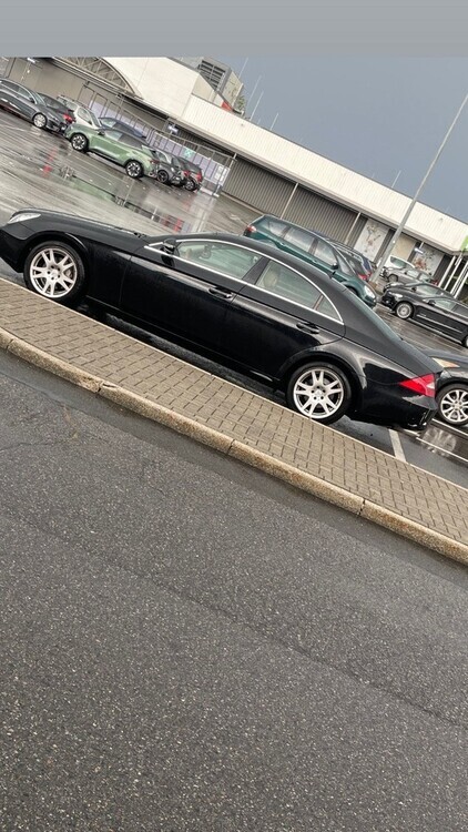 Mercedes-Benz CLS 320 230.000 km 7.500 € Schwelm 58332
