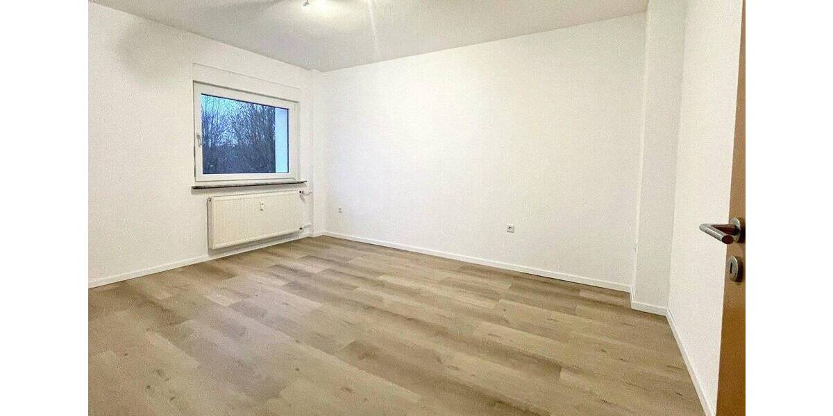 Etagenwohnung Remscheid West - 3 Zimmer, 70 m&sup2;, 750&euro; | Angebot:26919386