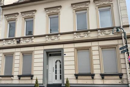 Haus Solingen Ohligs - 5 Zimmer, 160 m&sup2;, 1.575&euro; | Angebot:25821146