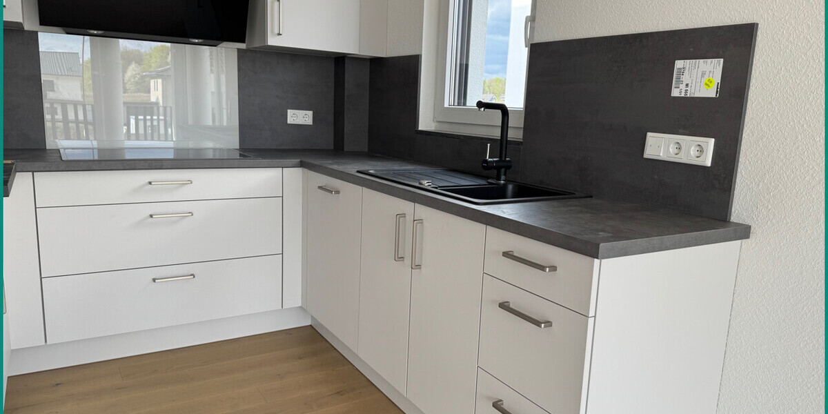 NEUBAU-ERSTBEZUG: MODERNE 3-ZIMMER-WOHNUNG MIT AUFZUG, GROSSEM BALKON UND PKW-STELLPLATZ IN RADEVORM - Etagenwohnung Radevormwald Karthausen | Angebot:26455528
