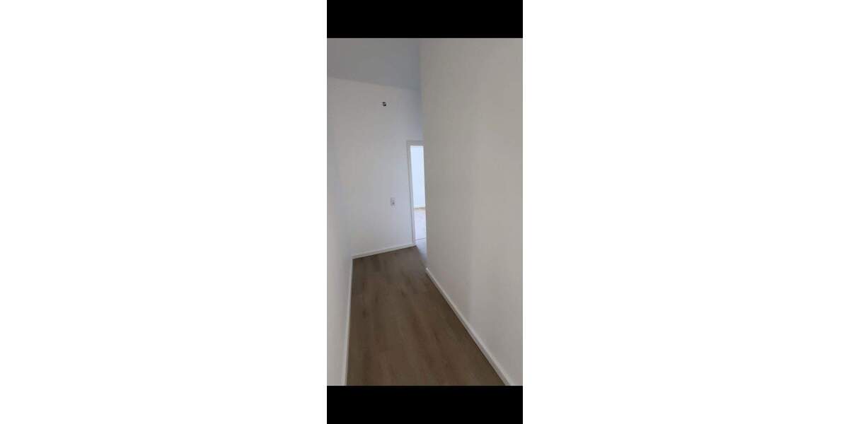 Etagenwohnung Wuppertal Langerfeld - 5 Zimmer, 127 m&sup2;, 1.150&euro; | Angebot:25716410