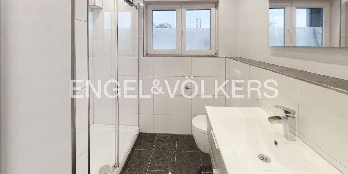 Modernisiertes Reihenmittelhaus in Hilden-Nord 4 zimmer