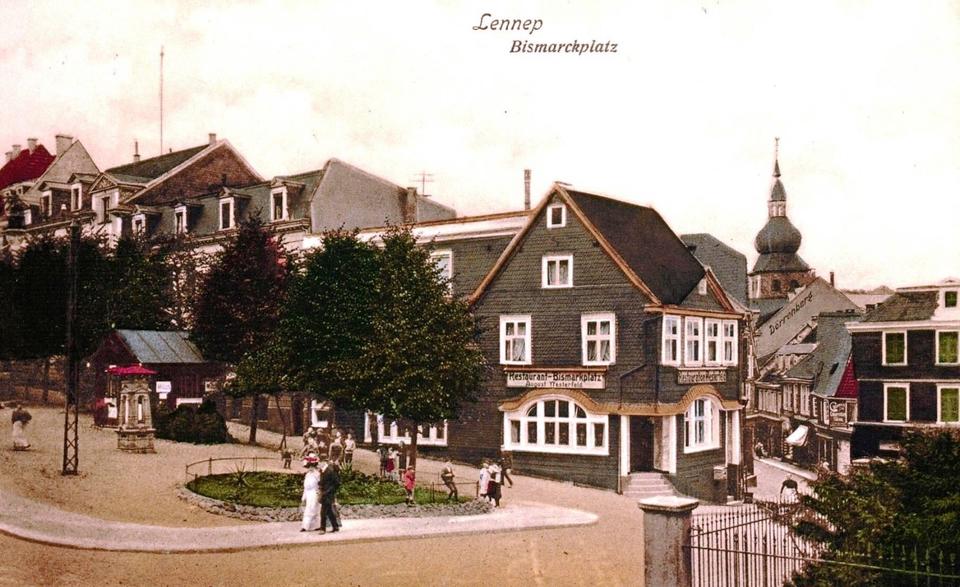 Mehrfamilienhaus, Wohnhaus Remscheid Gemarkung Bergisch Born - 9 Zimmer, 295 m&sup2;, 529.000&euro; | Angebot:27430288