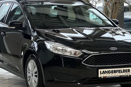 Ford Focus 72.877 km 9.400 &euro; Wuppertal 42389