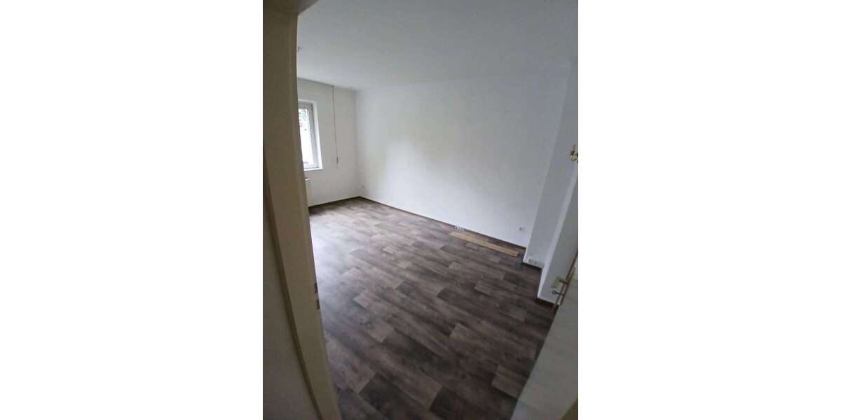 Etagenwohnung Remscheid Alt-Remscheid - 2 Zimmer, 57 m&sup2;, 500&euro; | Angebot:27166778