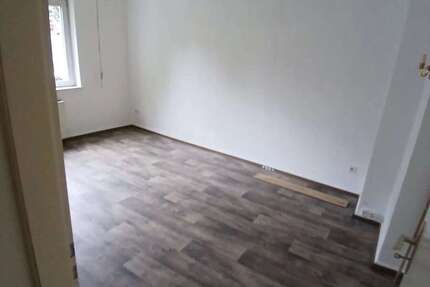 Wohnung Remscheid Alt-Remscheid - 2 Zimmer, 57 m&sup2;, 500&euro; | Angebot:27166778