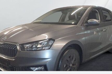 Skoda Fabia 4.212 km 18.440 &euro; Remscheid 42857