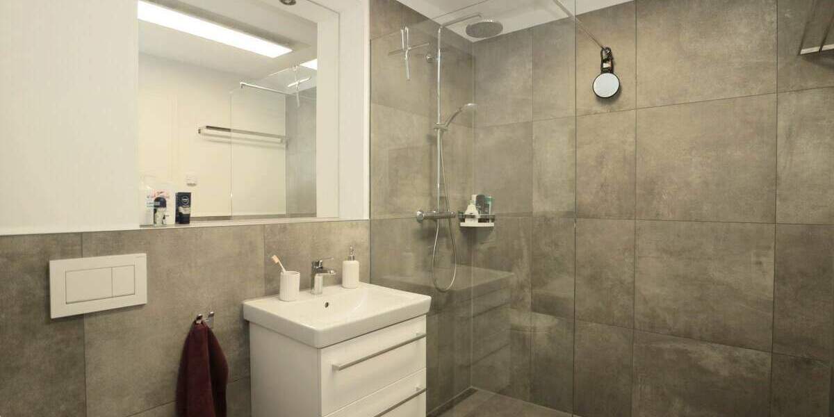 Etagenwohnung Dormagen Stürzelberg - 3 Zimmer, 85 m&sup2;, 1.190&euro; | Angebot:25821160