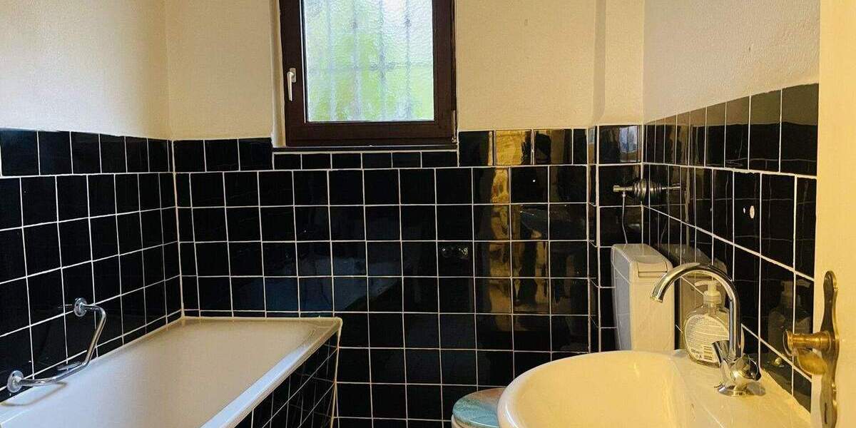 Einfamilienhaus Hilden Kalstert - 5 Zimmer, 107 m&sup2;, 349.000&euro; | Angebot:25689204