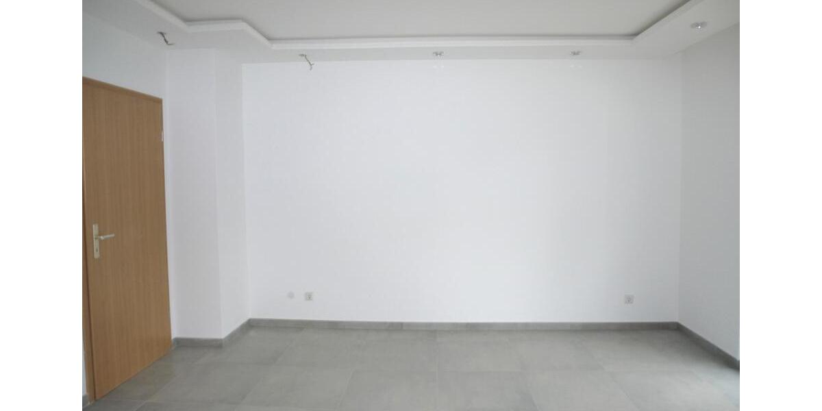 Frisch sanierte Wohnung im 1. Obergeschoss 3 zimmer