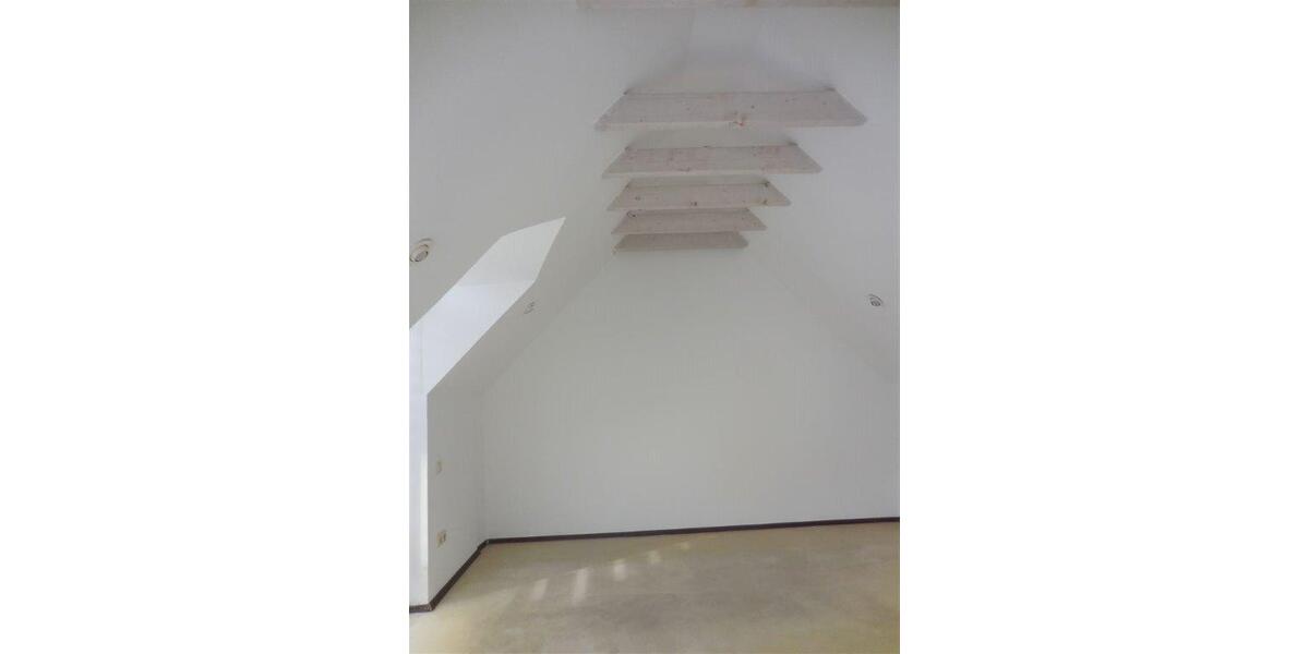 Gepflegtes 2-Zi-Häuschen mit Sonnenterrasse und Wintergarten in Lev-Rheindorf 2 zimmer