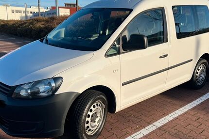 VW Caddy 139.000 km 4.800 &euro; Wuppertal 42369