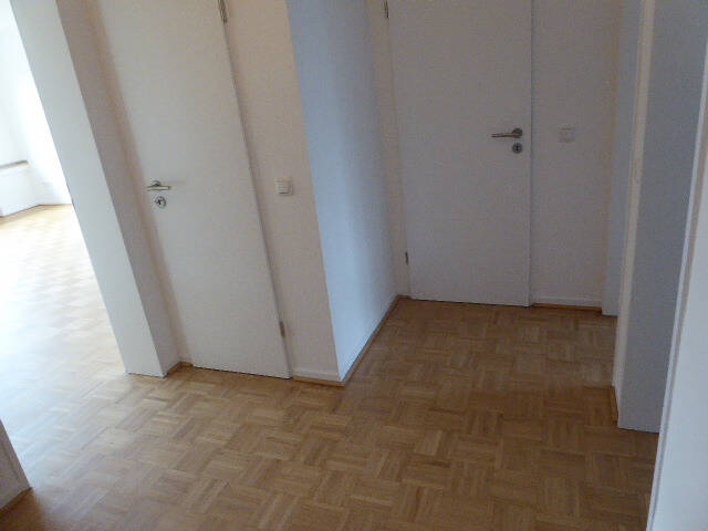 Etagenwohnung Hilden Karnap - 2 Zimmer, 72 m&sup2;, 890&euro; | Angebot:25927075