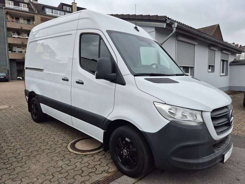 Mercedes-Benz Sprinter 159.000 km 26.990 € Düsseldorf 40591
