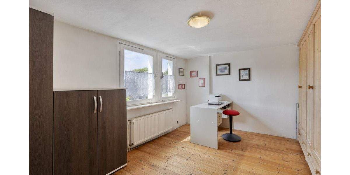 Bergisches Fachwerkhaus mit kleinen Schönheitsfehlern sucht neue Eigentümer - Einfamilienhaus Leverkusen Bergisch Neukirchen | Angebot:25319174