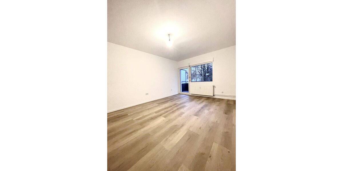 Etagenwohnung Remscheid West - 3 Zimmer, 70 m&sup2;, 750&euro; | Angebot:26919386