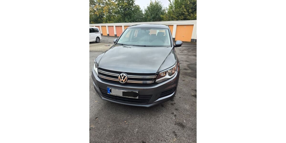 VW Tiguan 83.000 km 10.490 &euro; Dormagen 41540