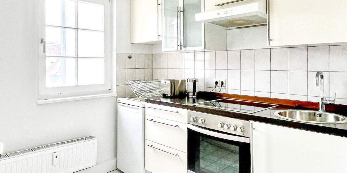 Etagenwohnung Düsseldorf Altstadt - 2 Zimmer, 39 m&sup2;, 995&euro; | Angebot:25738811