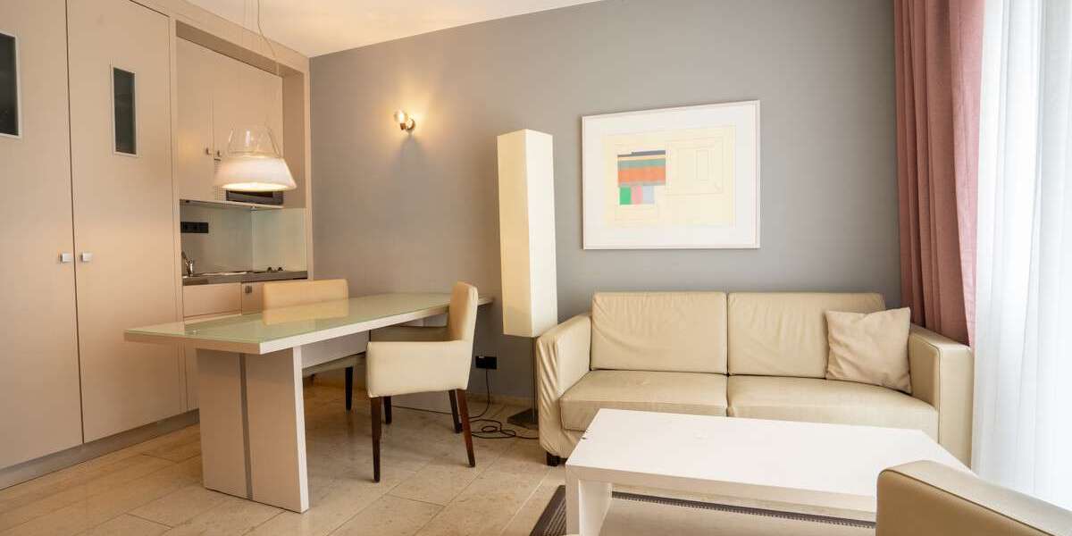 Etagenwohnung Düsseldorf Stadtmitte - 2 Zimmer, 45 m&sup2;, 1.090&euro; | Angebot:27370536