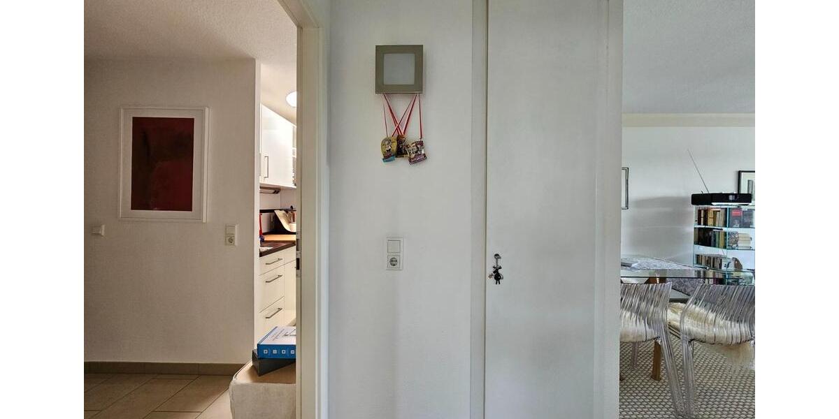 3-Zimmer-Penthouse - Haus im Haus EBK ruhig u. zentral gelegen zimmer