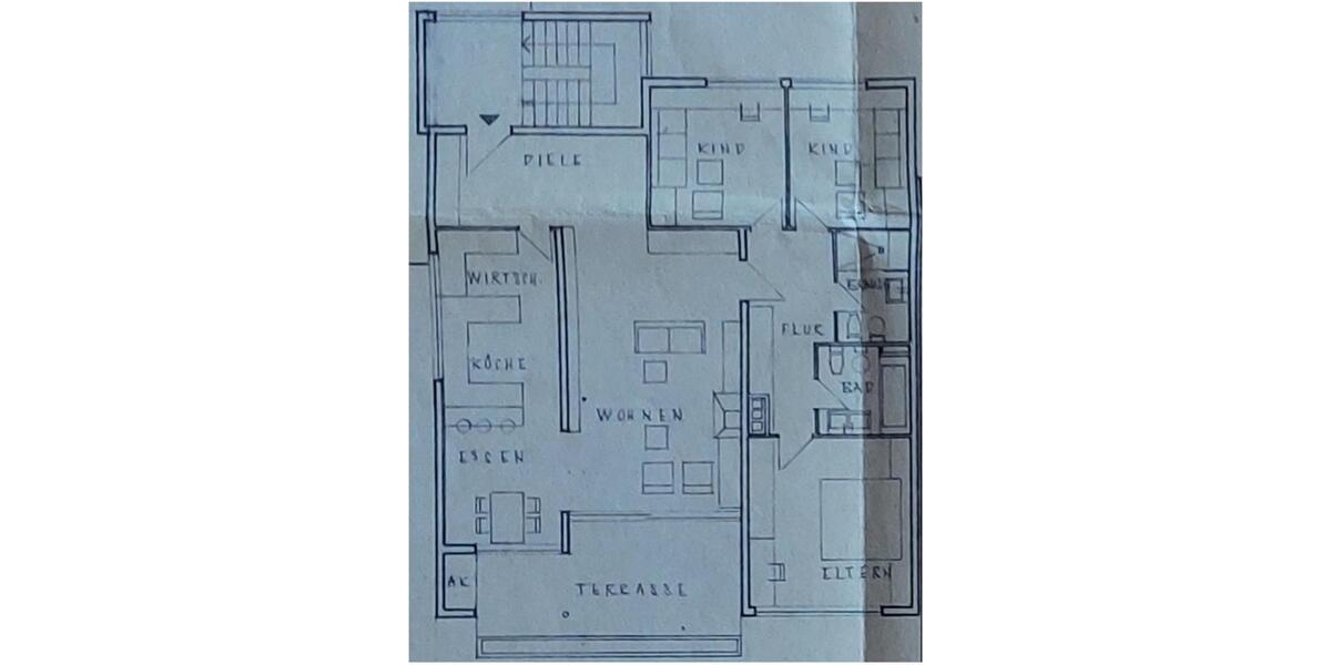 Toll geschnittene Wohnung mit Schwimmbad - provisionsfrei! 4 zimmer