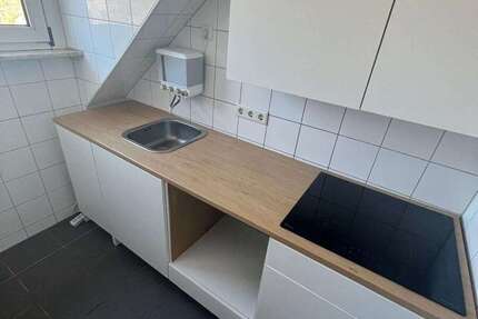 Wohnung Düsseldorf Oberbilk - 1 Zimmer, 33 m&sup2;, 585&euro; | Angebot:26882698