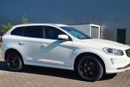 Volvo XC60 226.000 km 9.890 &euro; Langenfeld 40764