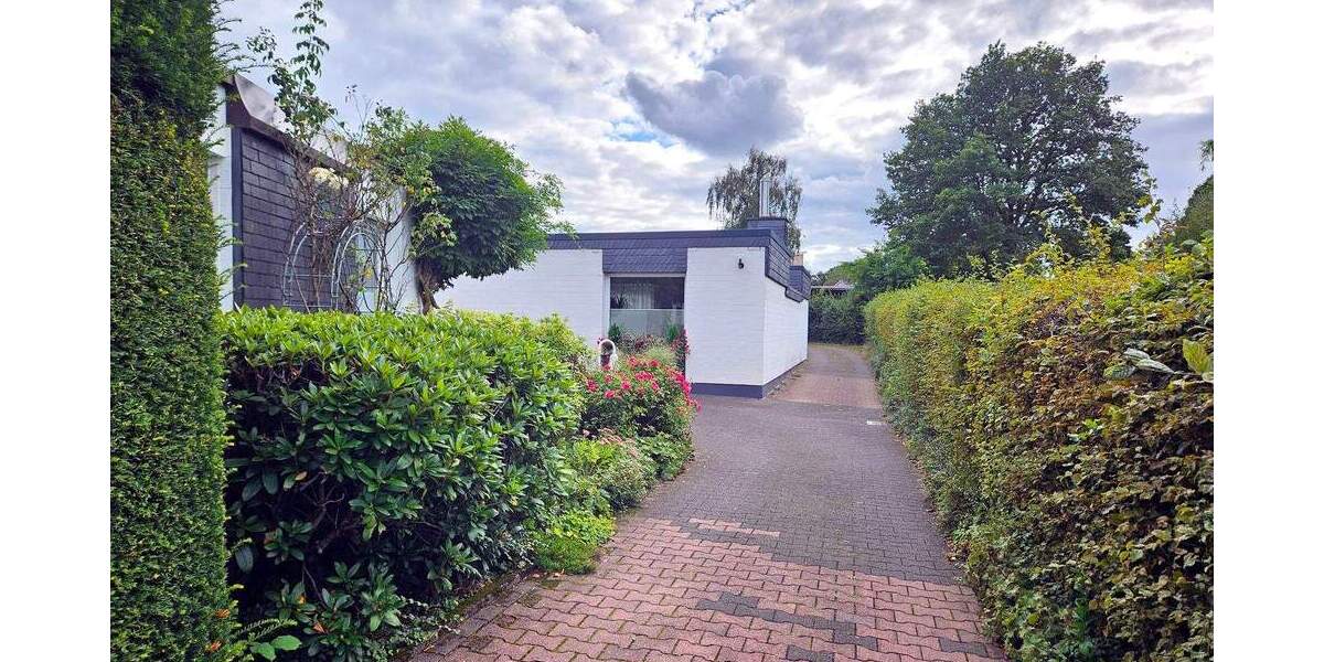 Exklusiver Atrium-Bungalow mit Gartenfläche in begehrter Lage von Sprockhövel-Haßlinghausen 5 zimmer