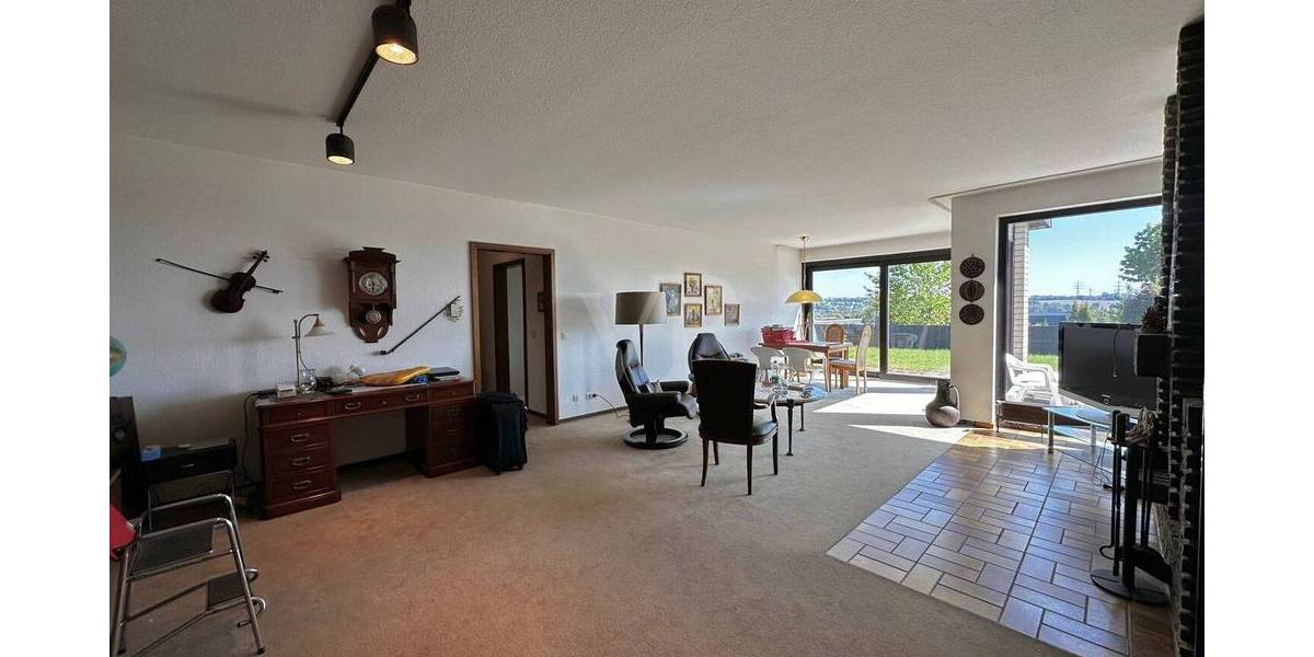 Bungalow Velbert Mitte - 3 Zimmer, 110 m&sup2;, 323.000&euro; | Angebot:26106488