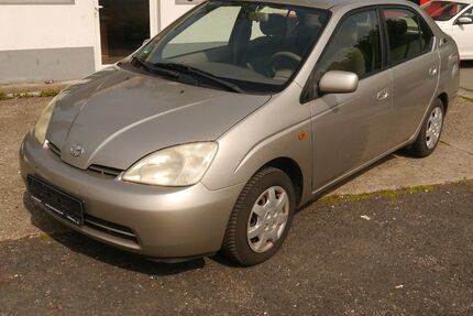 Toyota Prius 250.000 km 2.200 € Wuppertal 42329