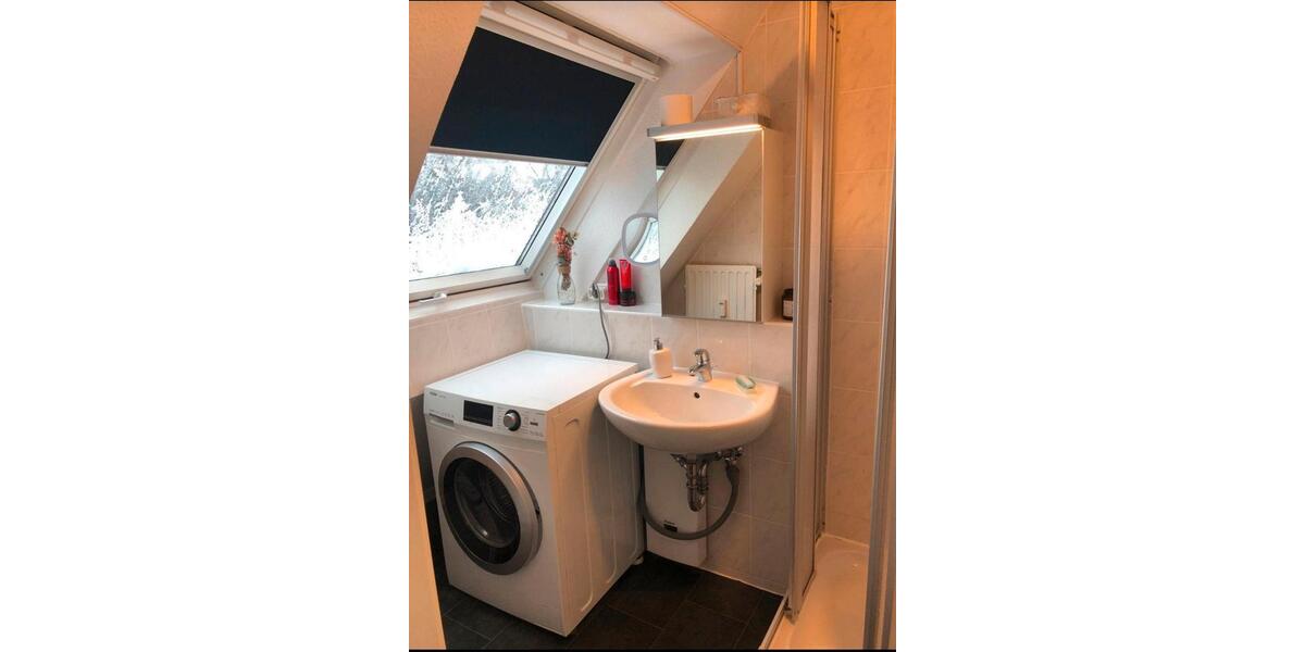 Dachgeschosswohnung mit Dachterrasse in ruhiger Lage 3 zimmer