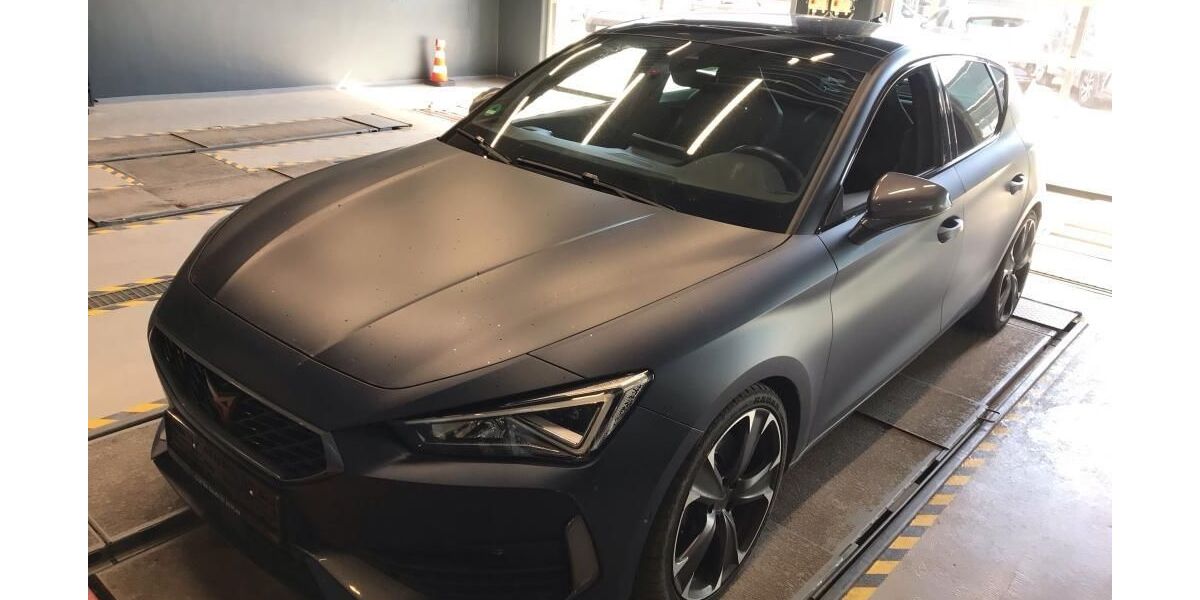 Cupra Leon 74.643 km 27.004 &euro; Hagen 58091