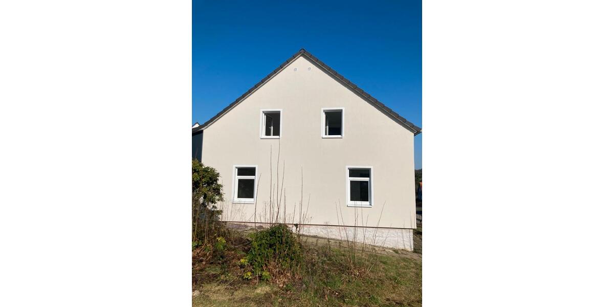 Einfamilienhaus Lindlar - 5 Zimmer, 130 m&sup2;, 1.350&euro; | Angebot:25647281