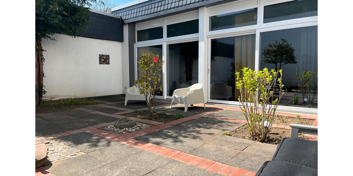 Einfamilienhaus Leverkusen - 6 Zimmer, 180 m&sup2;, 599.000&euro; | Angebot:26443584