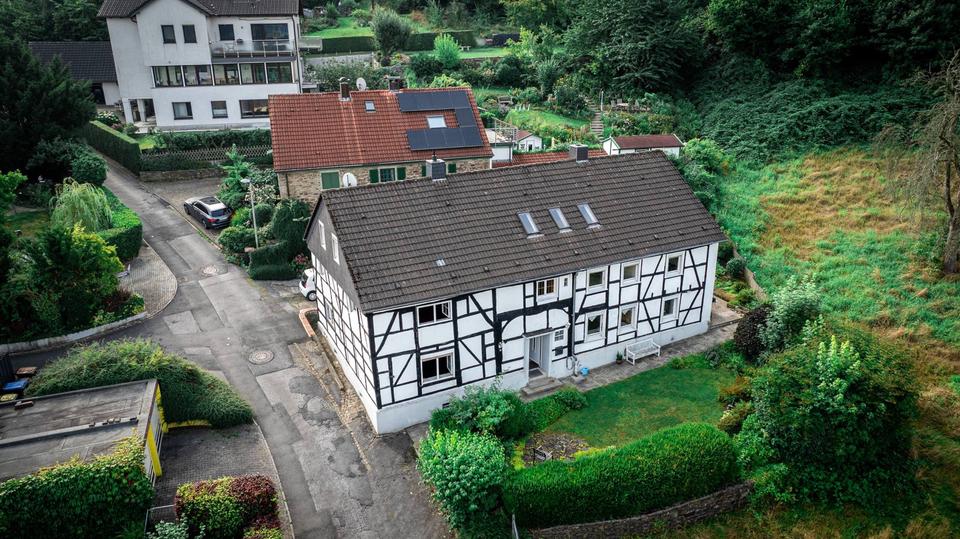 Charmantes denkmalgeschütztes Fachwerkhaus in Witten-Herbede zimmer