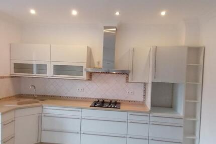 Provisionsfreie 3-Zimmer-Wohnung mit Loggia – zum Verkauf 3 zimmer