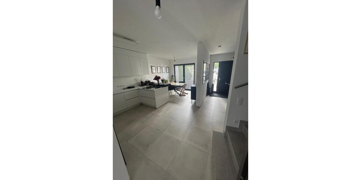 Doppelhaushälfte Mettmann - 4 Zimmer, 135 m&sup2;, 2.250&euro; | Angebot:26268365