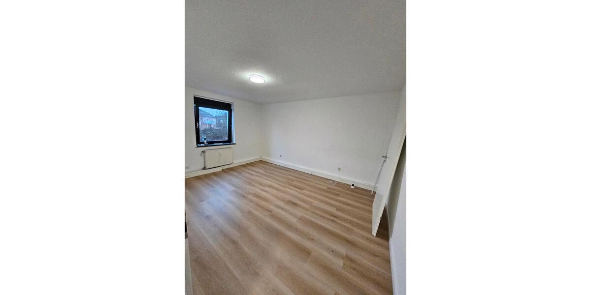 Etagenwohnung Solingen Höhscheid - 2 Zimmer, 51 m&sup2;, 880&euro; | Angebot:26408260
