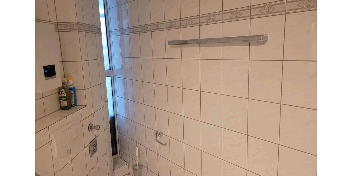 Helle, zentrale Eigentumswohnung mit Aufzug 2 zimmer