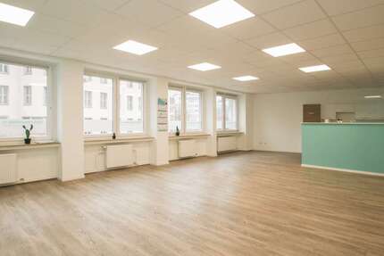 Büro in Wuppertal 1.271 € 155 m² zimmer