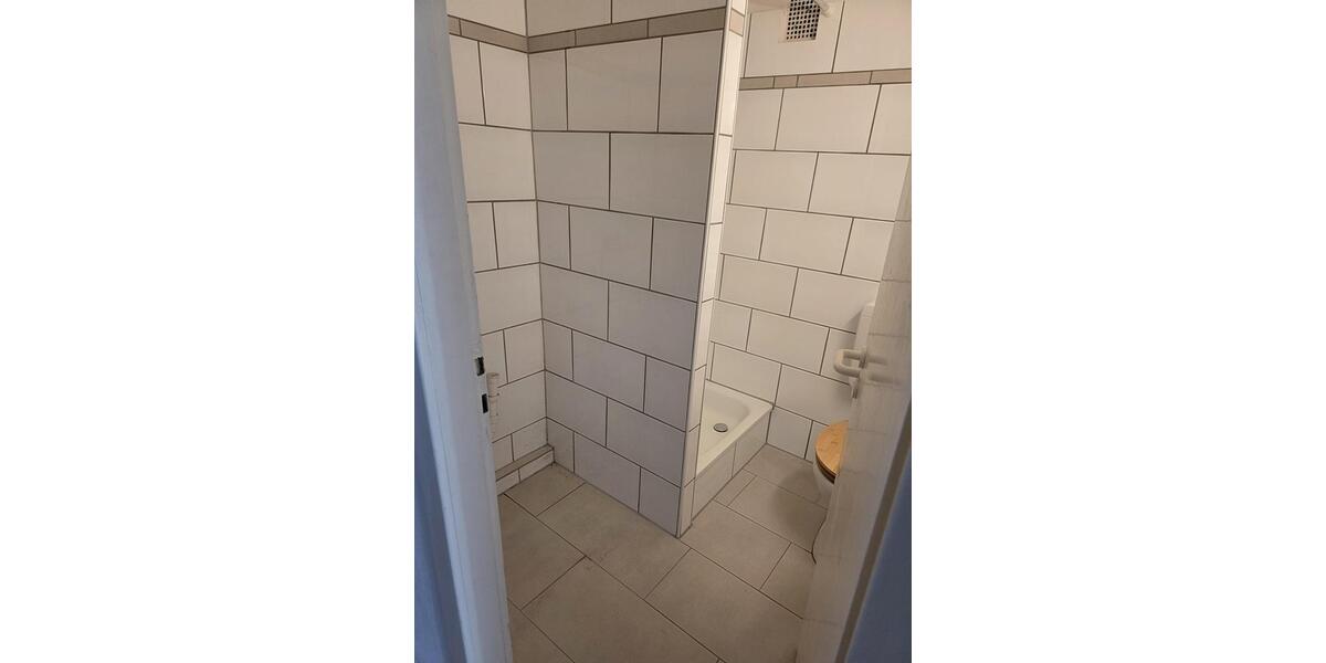 Etagenwohnung Düsseldorf Stadtbezirk 3 - 6 Zimmer, 49 m&sup2;, 850&euro; | Angebot:25305563